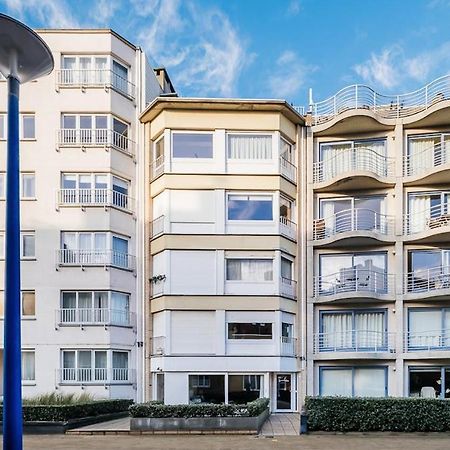 Ruim En Lichtrijk Appartement Op 100M Van Zee Te Koksijde Esterno foto