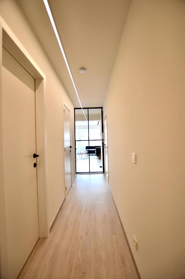 Ruim En Lichtrijk Appartement Op 100M Van Zee Te Koksijde Esterno foto